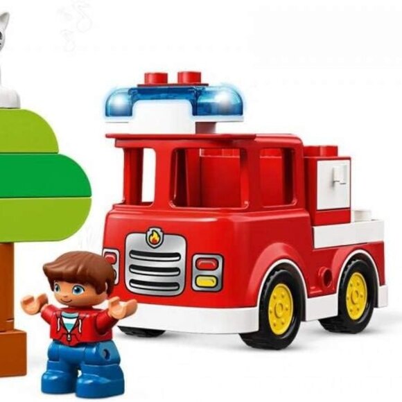 Lego DUPLO Town Fire Truck 10901 Building Blocks Brand New - Picture 5 of 13